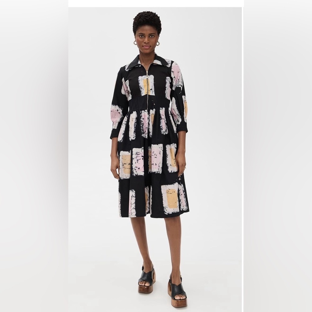 Busayo Yewande Dress in Black Geometric Tie Dye Print